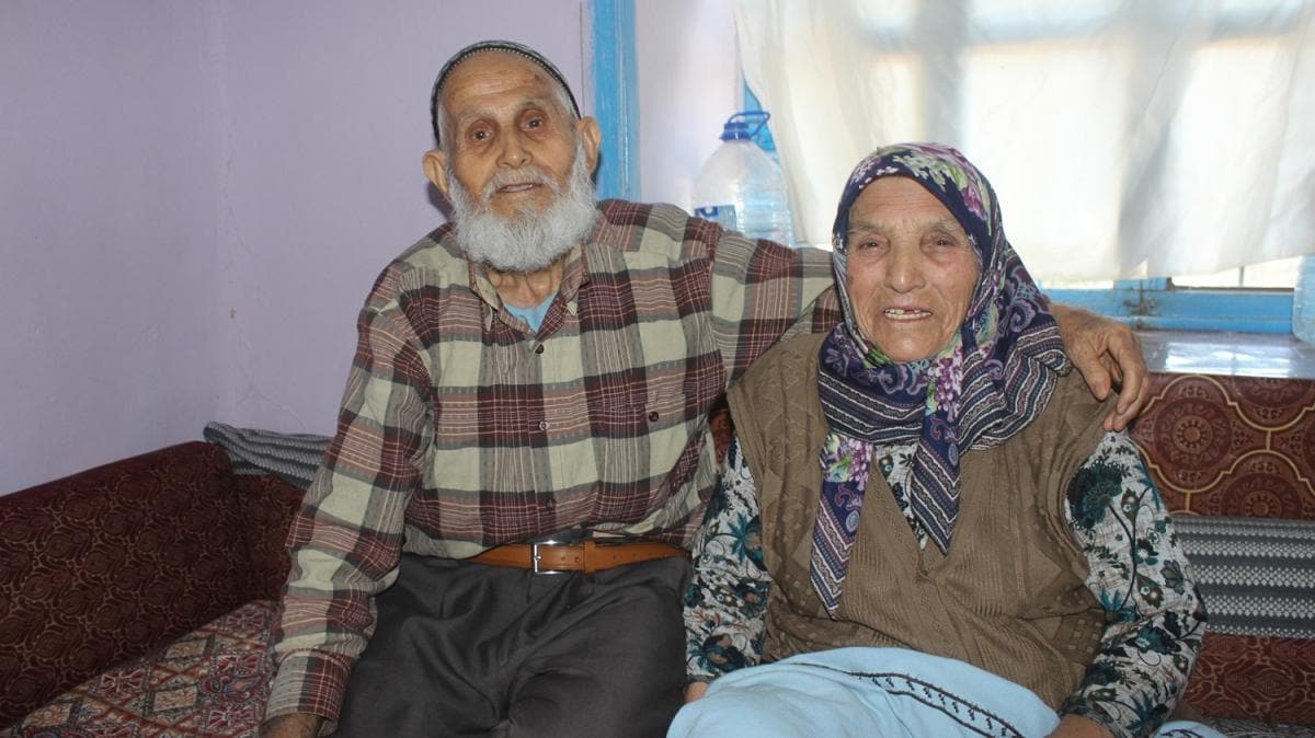 75 yldr evli zen ifti: Muhabbetimiz hala devam ediyor 