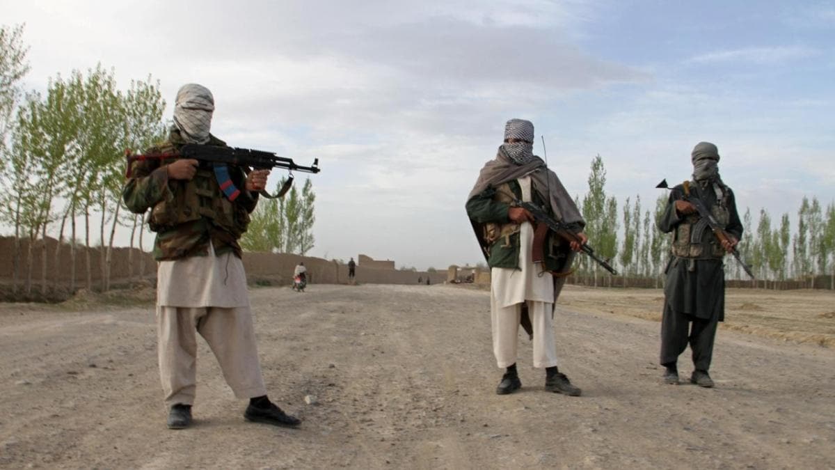 Son dakika... Afganistan'da Taliban saldrs: 14 gvenlik grevlisi ld