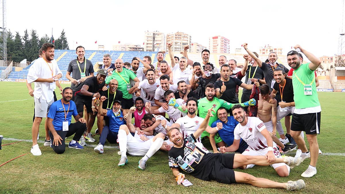 S�per Lig'in 64. tak�m� Hatayspor