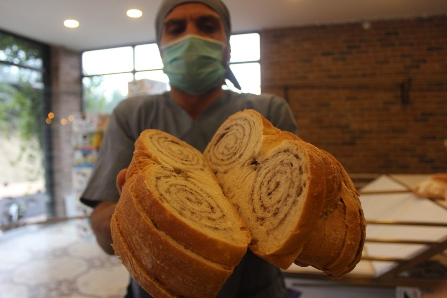 �n� �lke s�n�rlar�n� a�t�! Cevizli ekme�e yo�un ilgi