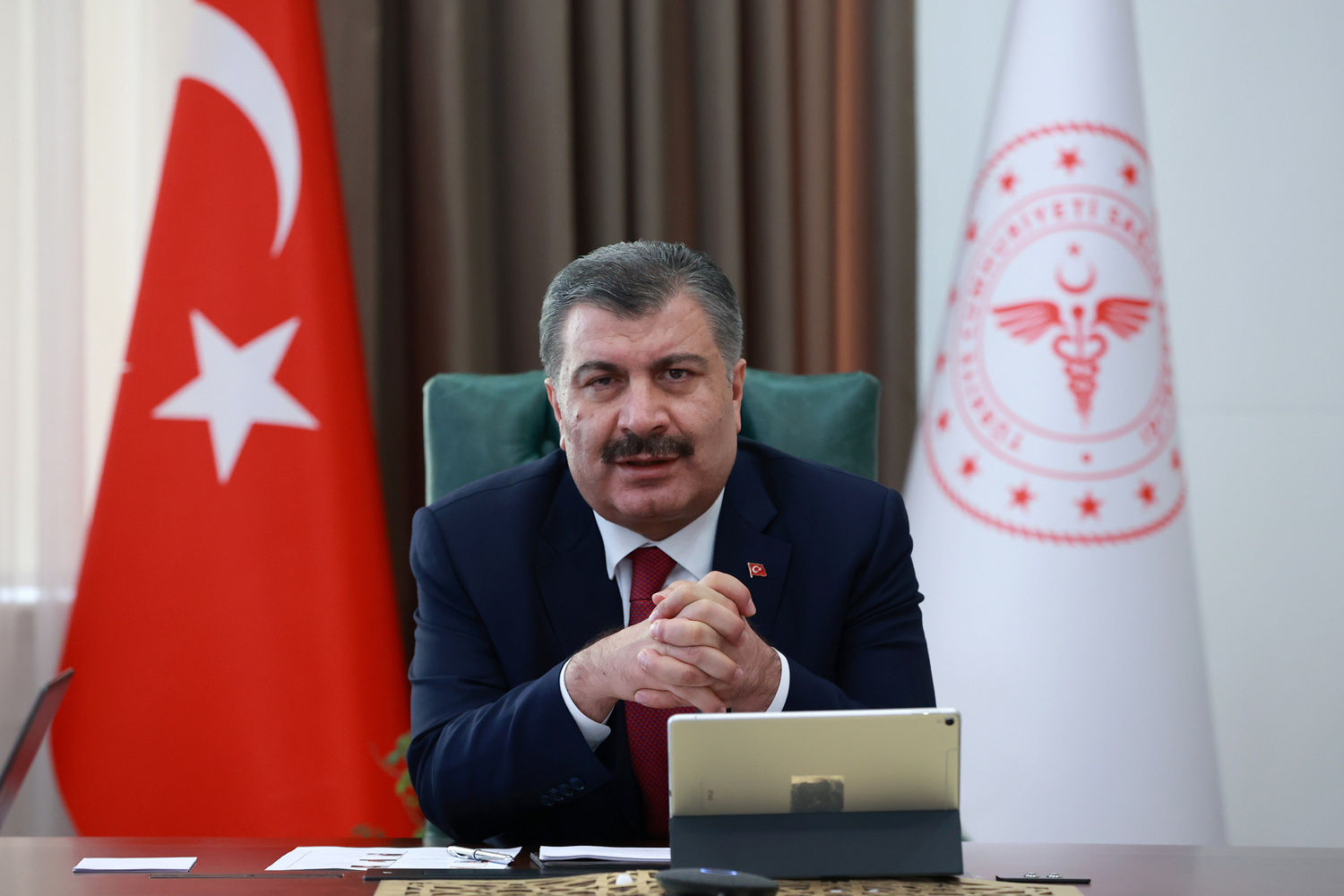 Bakan Koca g�ncel verileri a��klad�: Sonucu belirleyen tedbirdir