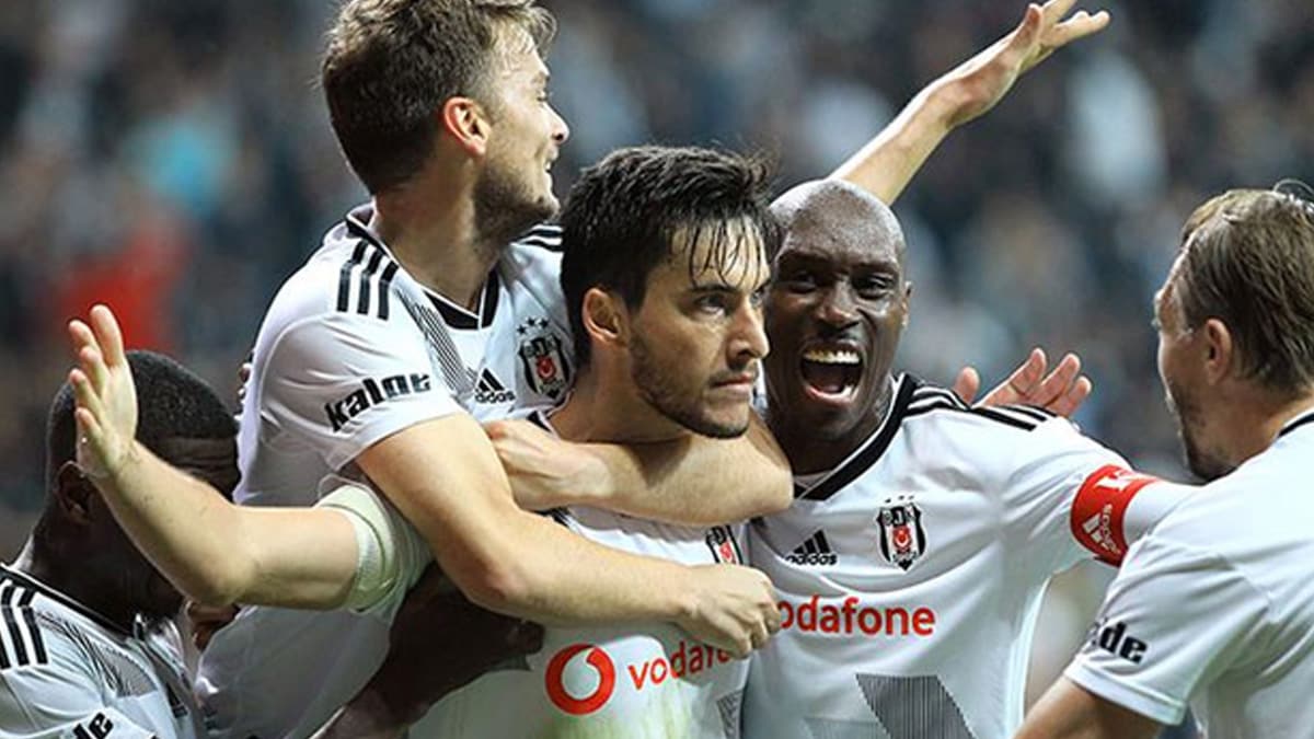 �ki y�ld�z isim sezonu kapatt�