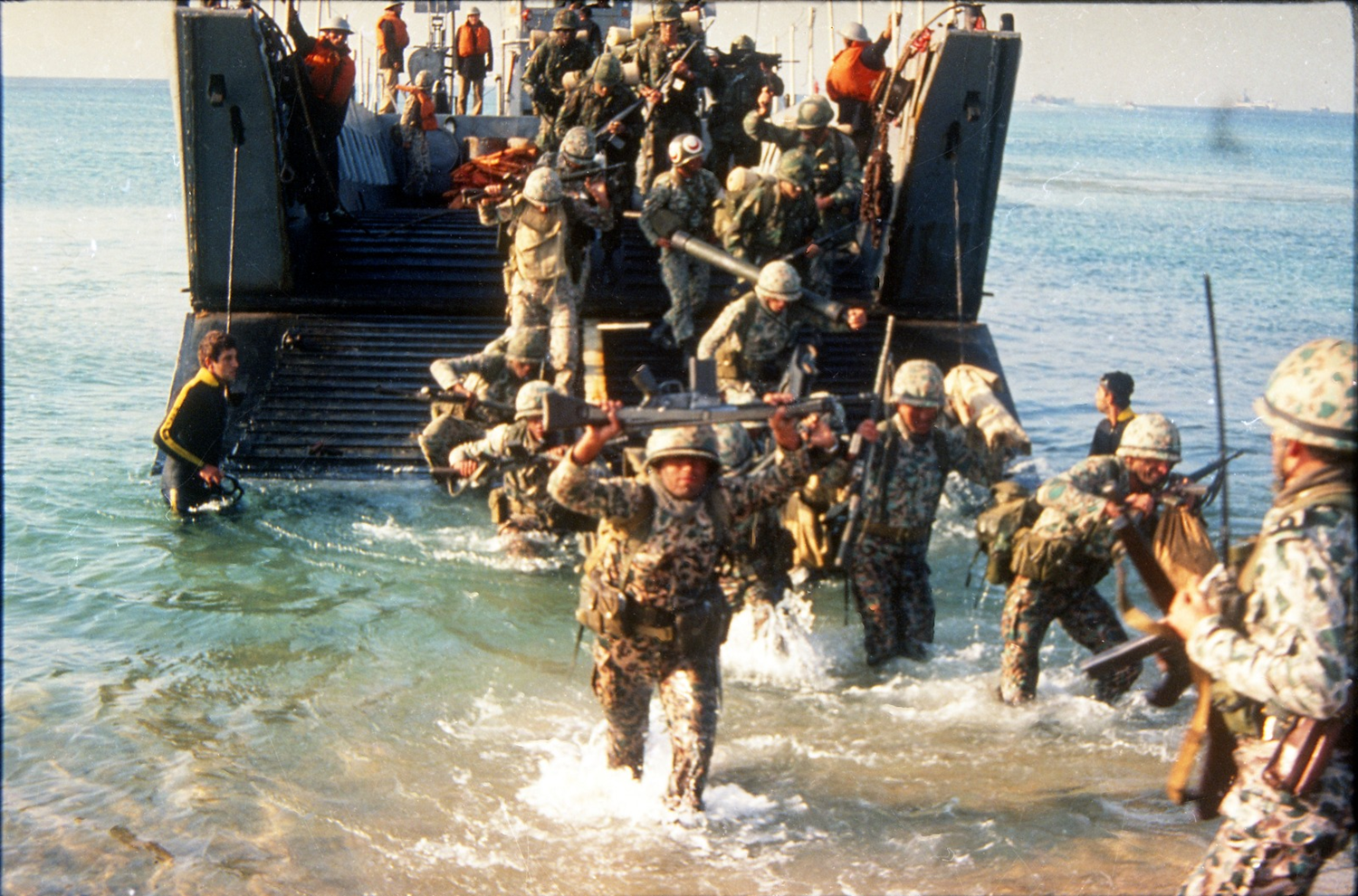 Milli Savunma Bakanl���'ndan K�br�s Bar�� Harekat�'n�n 46. y�l�na �zel payla��m