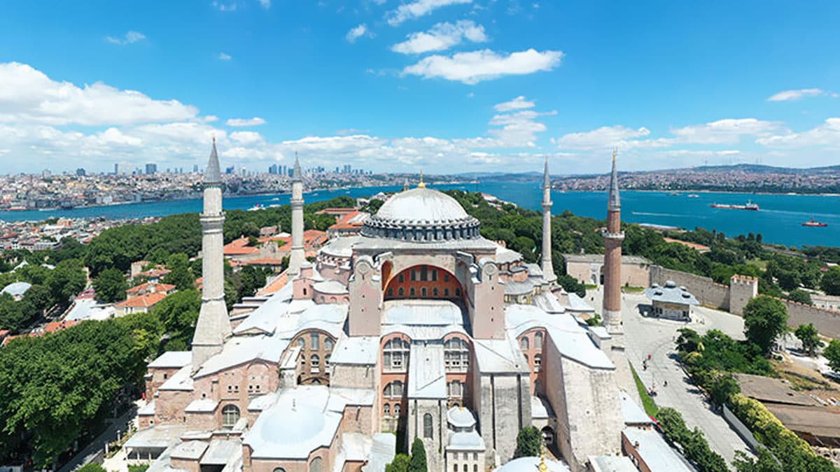 Ayasofya cami ne zaman a��lacak?