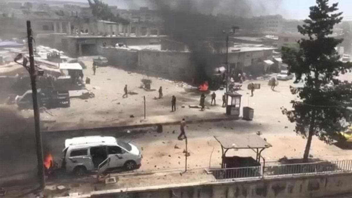 Afrin'de terristlerden bombal ara saldrs: 13 yaral