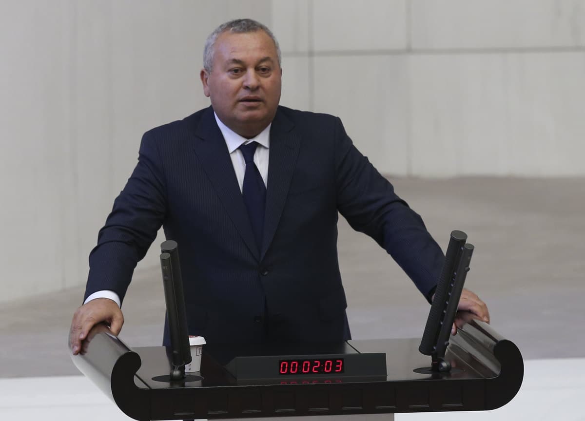 MHP'li vekil Cemal Enginyurt, kesin ihra� talebiyle disipline sevk edildi