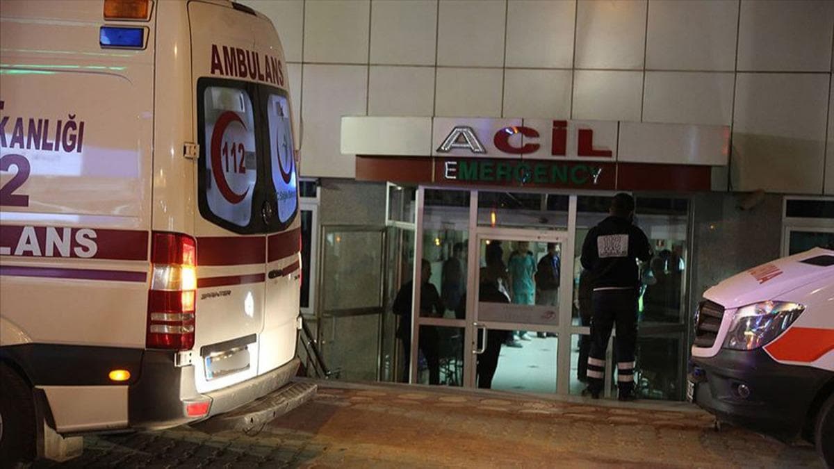 Amasya'da iki otomobilin arpmas sonucu 7 kii yaraland