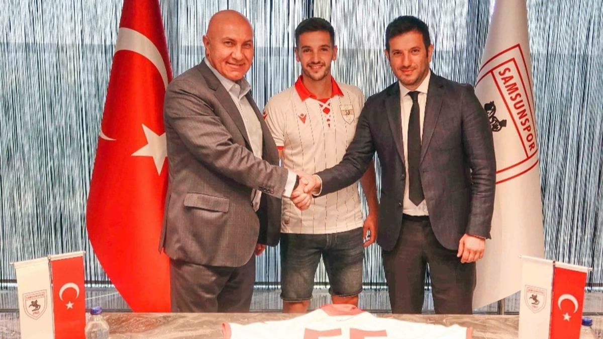 Samsunspor Vukan Savicevic ile 3 yllk szleme imzalad