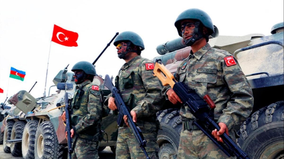 Azerbaycan duyurdu: Trkiye ile geni kapsaml ortak askeri tatbikat yaplacak
