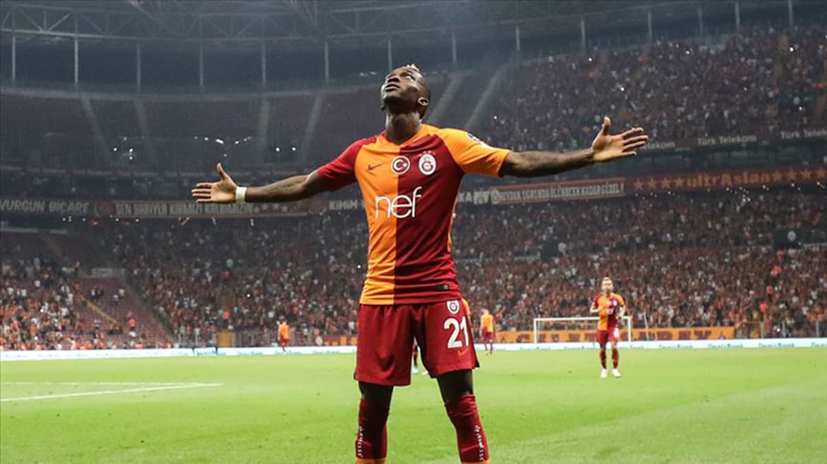 Onyekuru S�per Lig'e d�n�yor