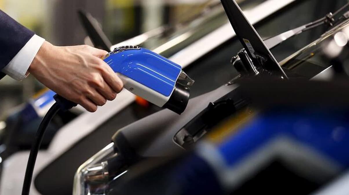 T�rk bilim insanlar� geli�tiriyor! Elektrikli ara�lar�n �mr�n� art�racak