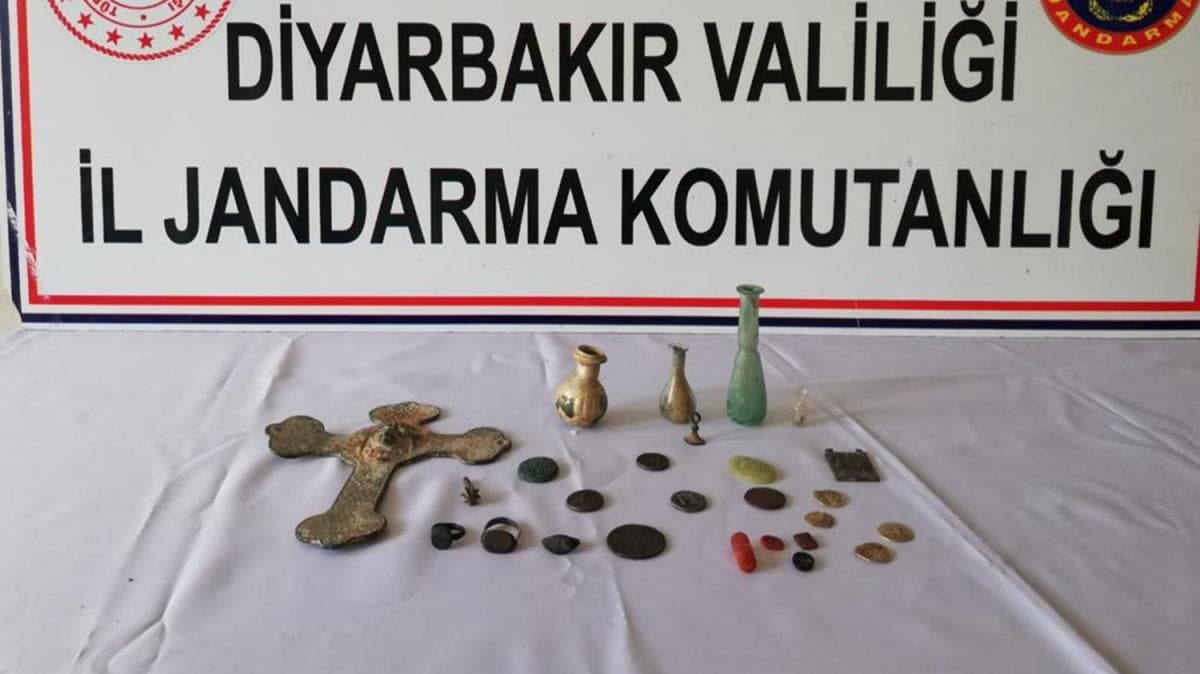 Diyarbakr'da tarihi eser kaaklarna sust: 4 gzalt