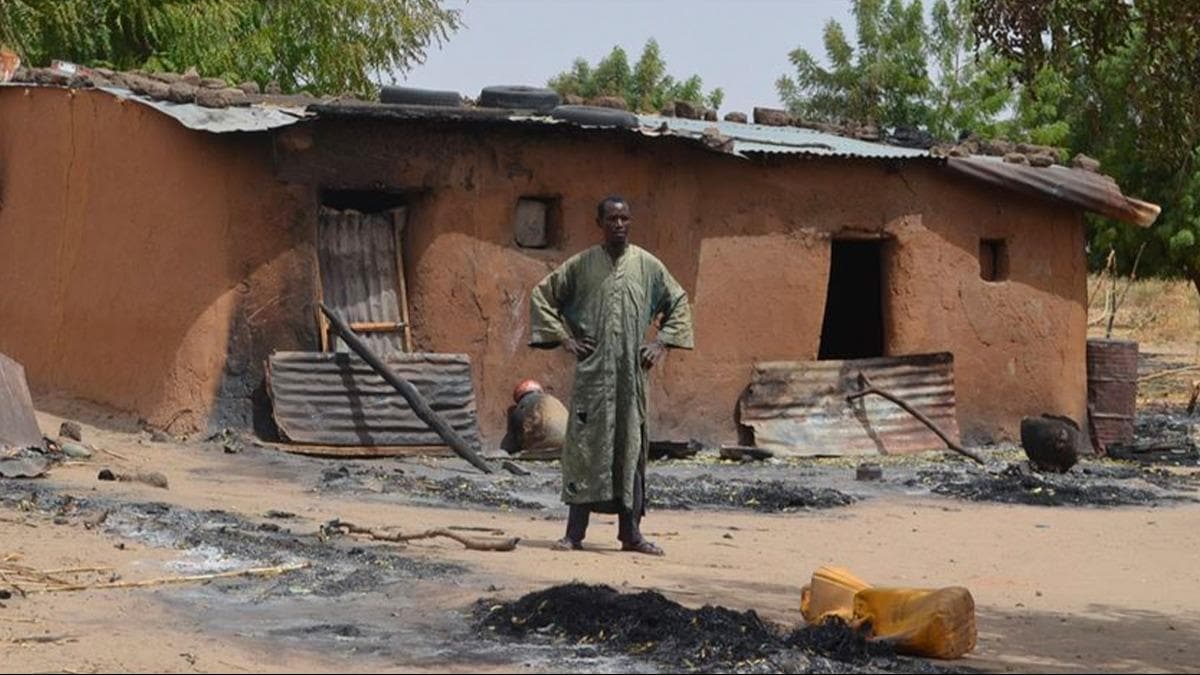 Nijerya'da atmalar dinmiyor: Bir haftada 142 kii silahl saldrlarda ld