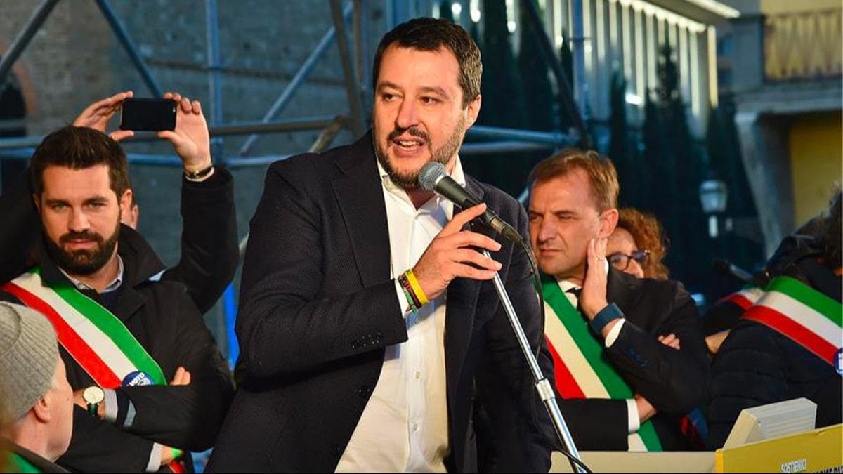 Ar sa eski talyan bakan Salvini'nin yarglanmasnn n ald