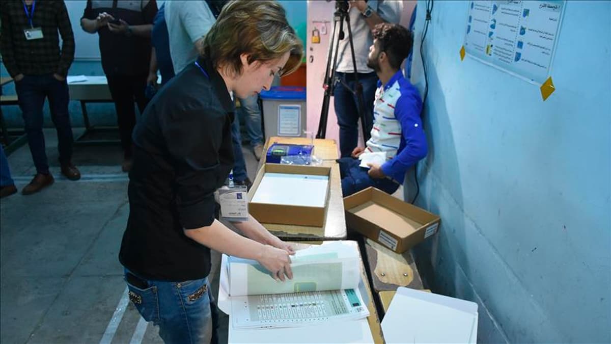 Irak'ta Haziran 2021'de erken se�im yap�lacak