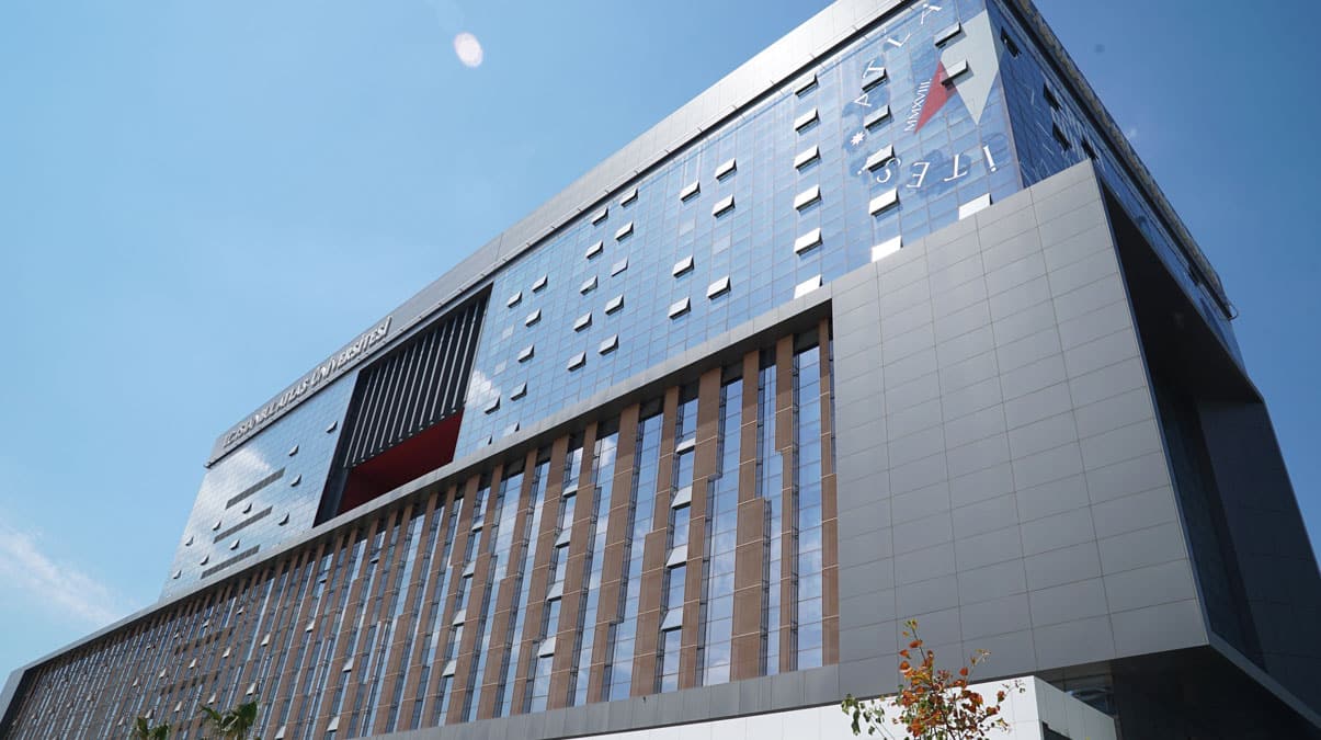 Atlas �niversitesi gen� istihdam�n� y�nlendirecek mesleklerde iddial�