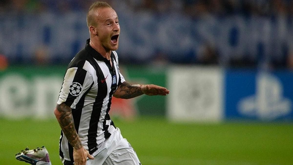 Miroslav Stoch koronavirse yakaland