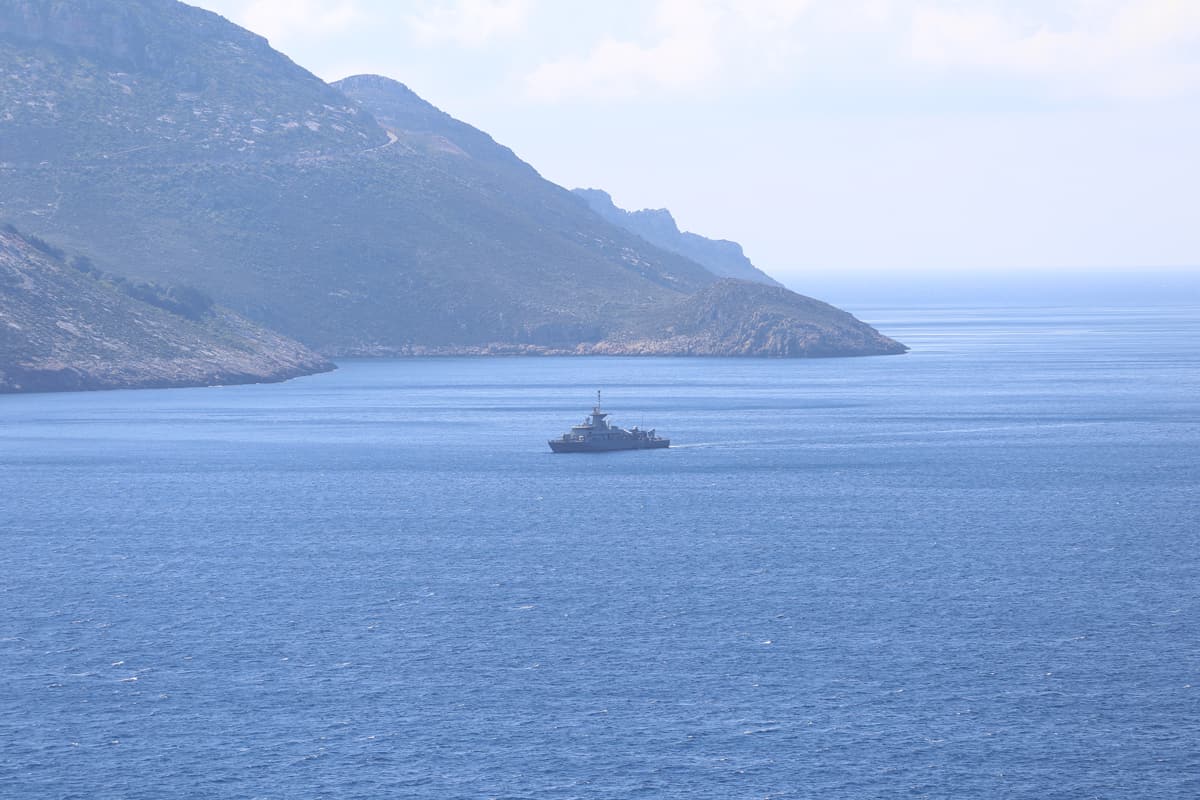 Meis Adas�'n�n stat�s�yle ilgili Yunanistan'�n �n�nde iki se�enek var!
