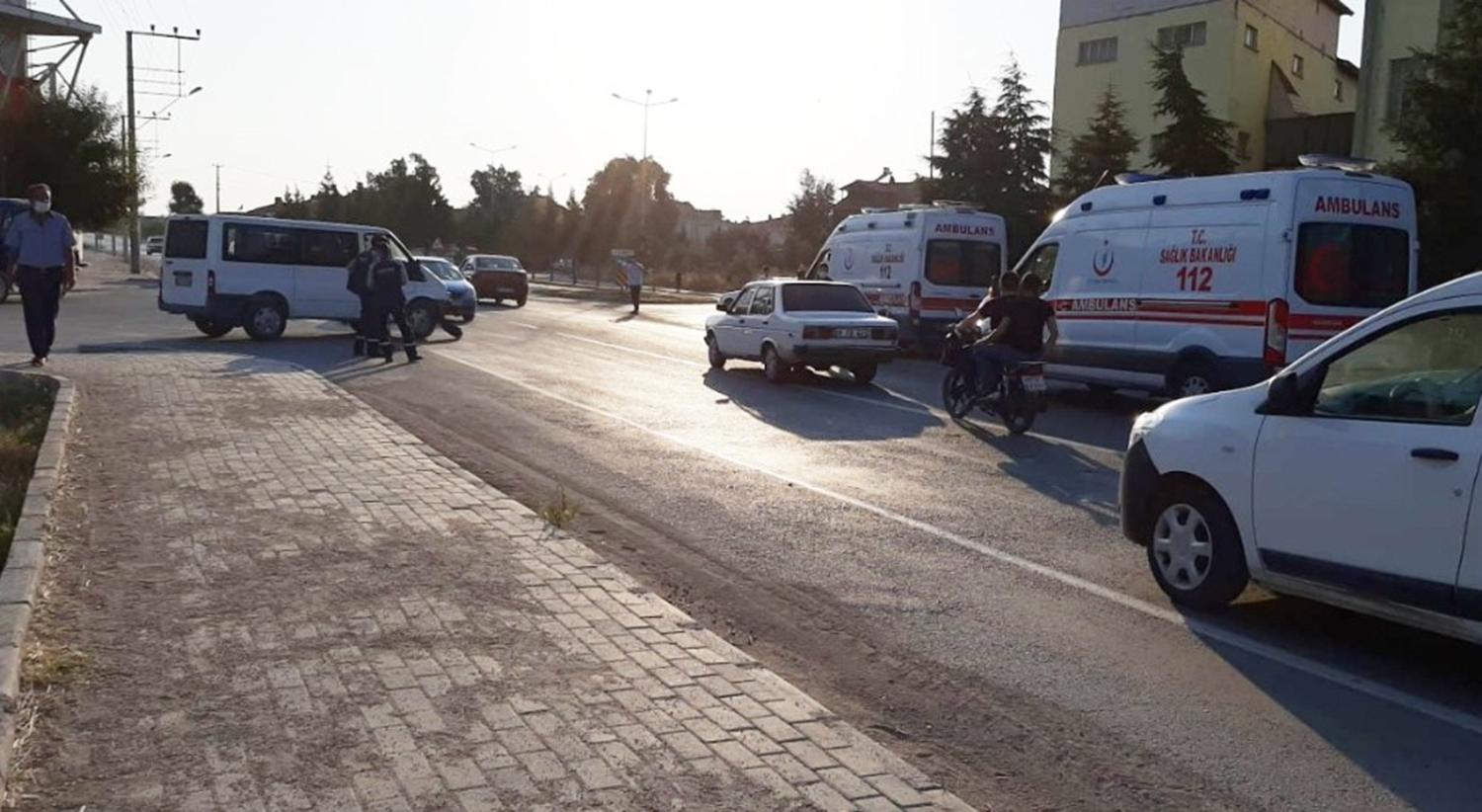 Tavanl'da trafik kazas: 2 yaral