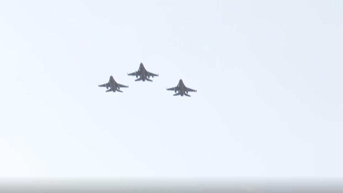 Trk F-16'lar Azerbaycan semalarnda