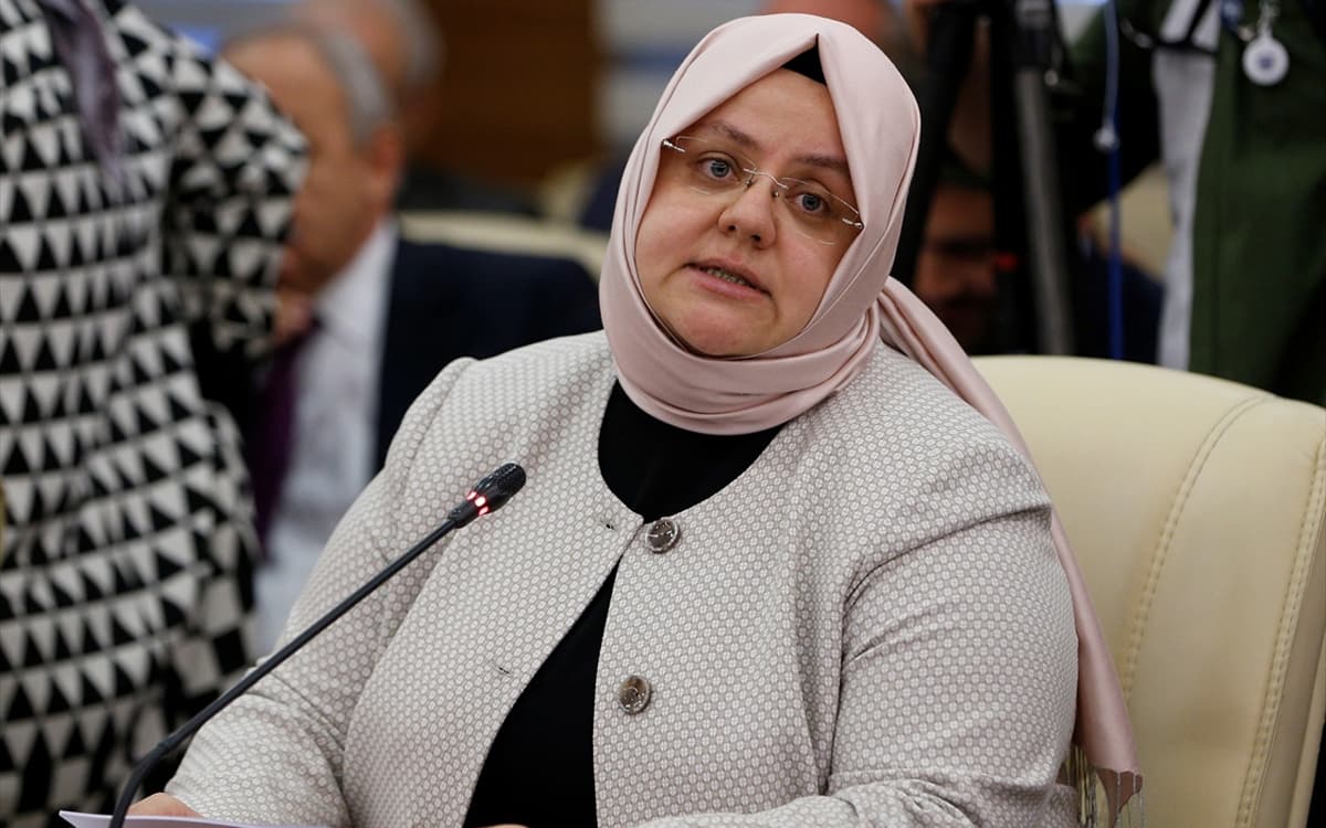 Bakan Sel�uk a��klad�: �demeler yar�ndan itibaren ba�l�yor