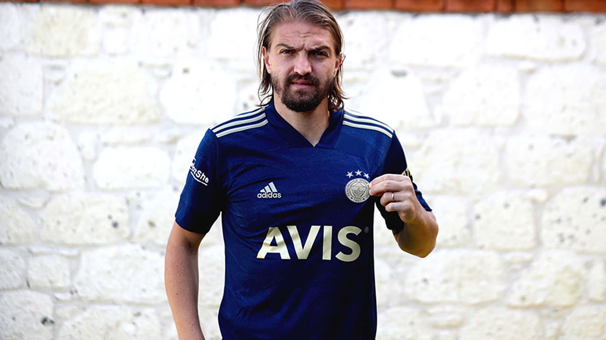 Fenerbah�e'ye transfer oldu