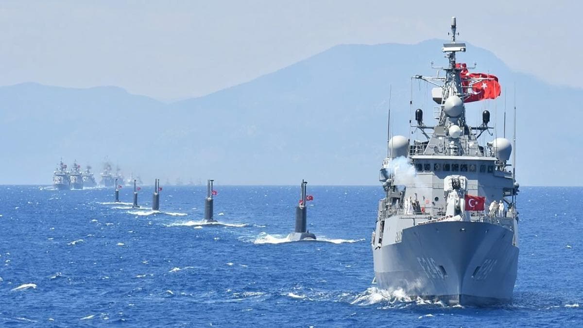 Trkiye'den Yunanistan ve Msr'a annda cevap: Sava gemileri Dou Akdeniz'e iniyor
