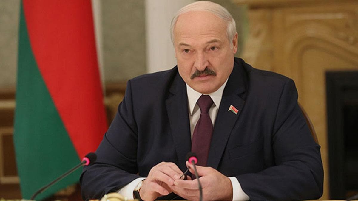 Belarus Devlet Bakan Lukaenko: Koronavirs bana kastl olarak bulatrdlar