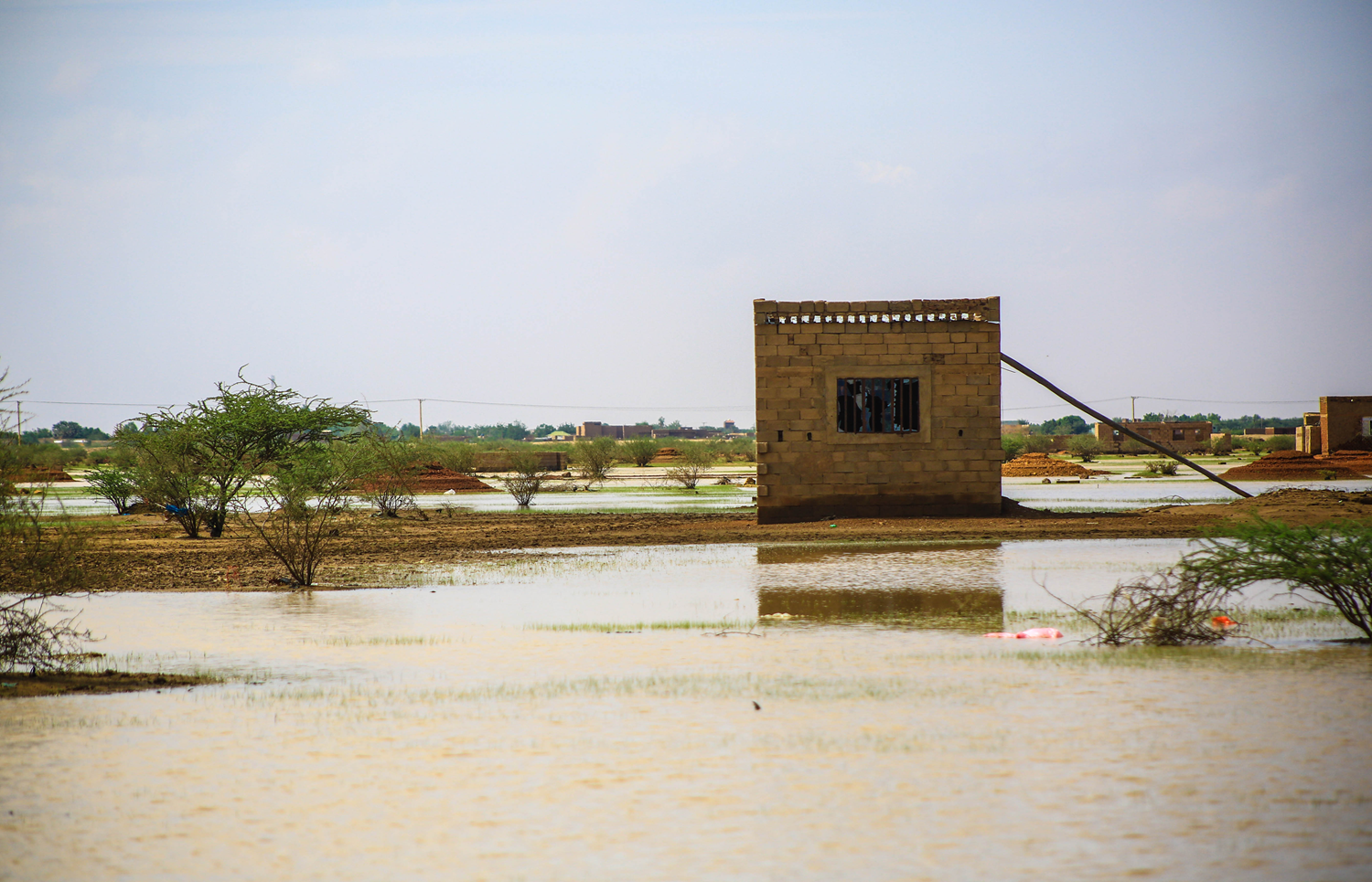 Sudan'daki sel hayat� olumsuz etkiliyor