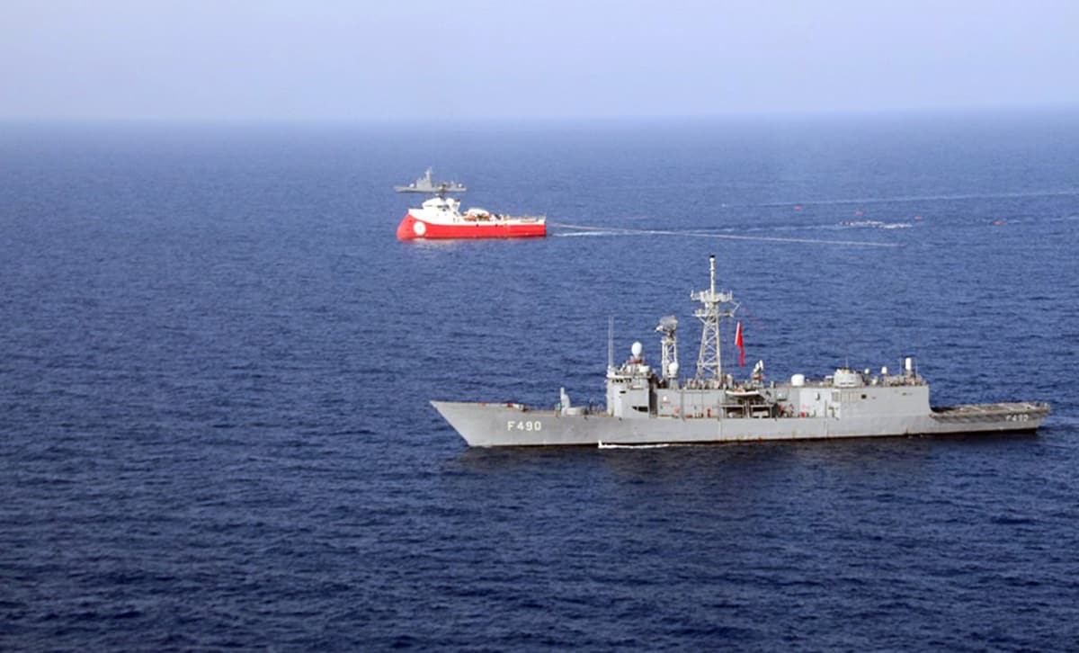 T�rkiye'den taviz yok: Sismik taramalar ba�lad�