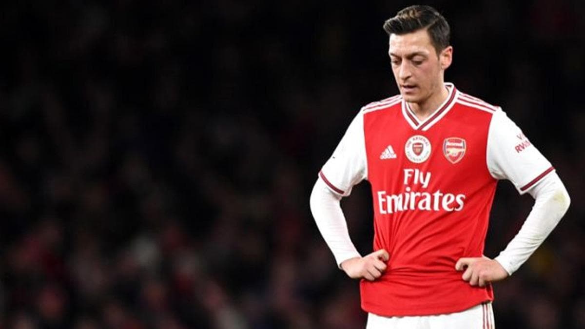 Arsenal'dan Mesut zil'e fla teklif! 