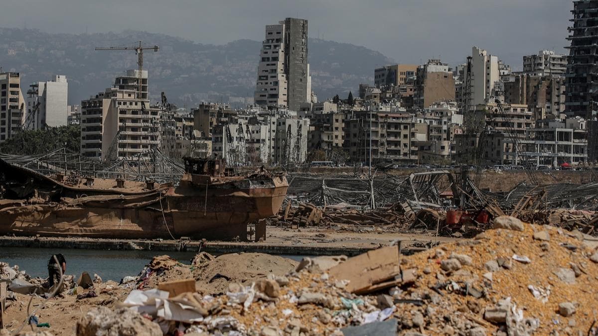 Lbnan'da Beyrut Liman'ndaki patlamaya ilikin uluslararas soruturma arlar tartma yaratt