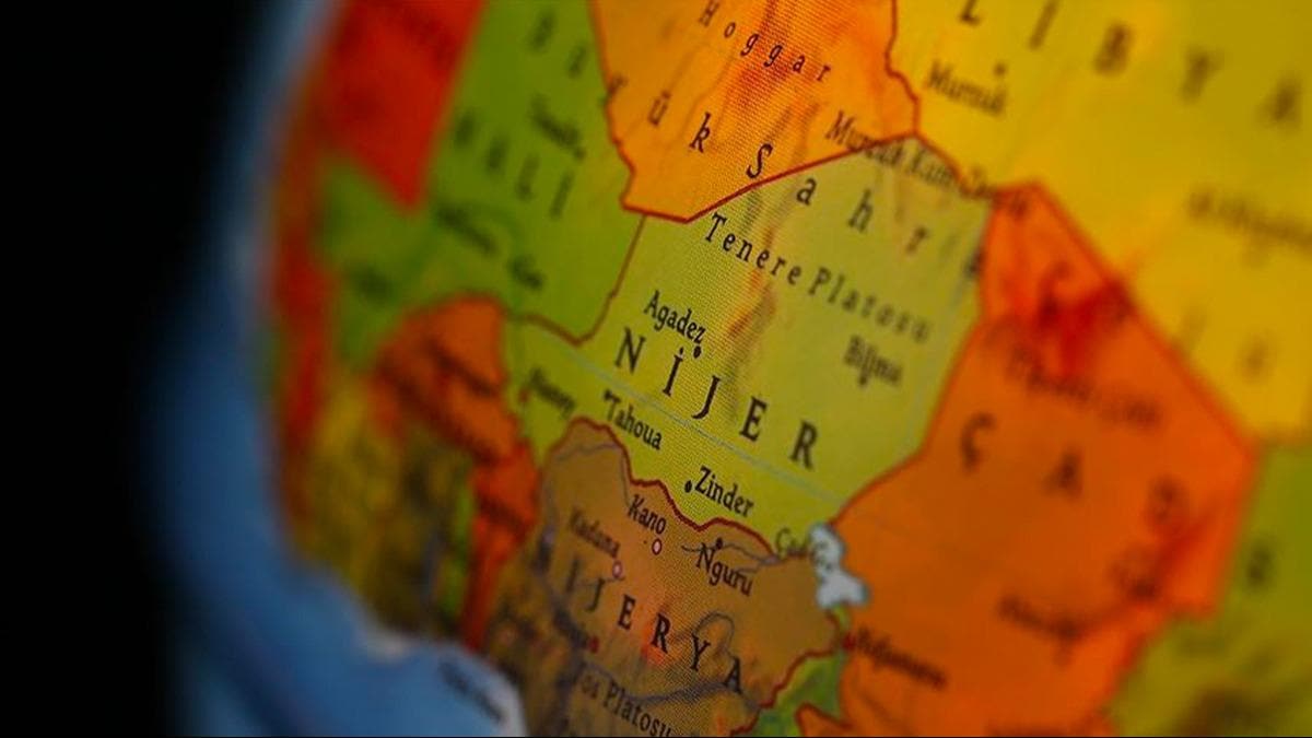 Nijer'de kimlii belirsiz kiiler tarafndan saldr: 6 Fransz turist ldrld