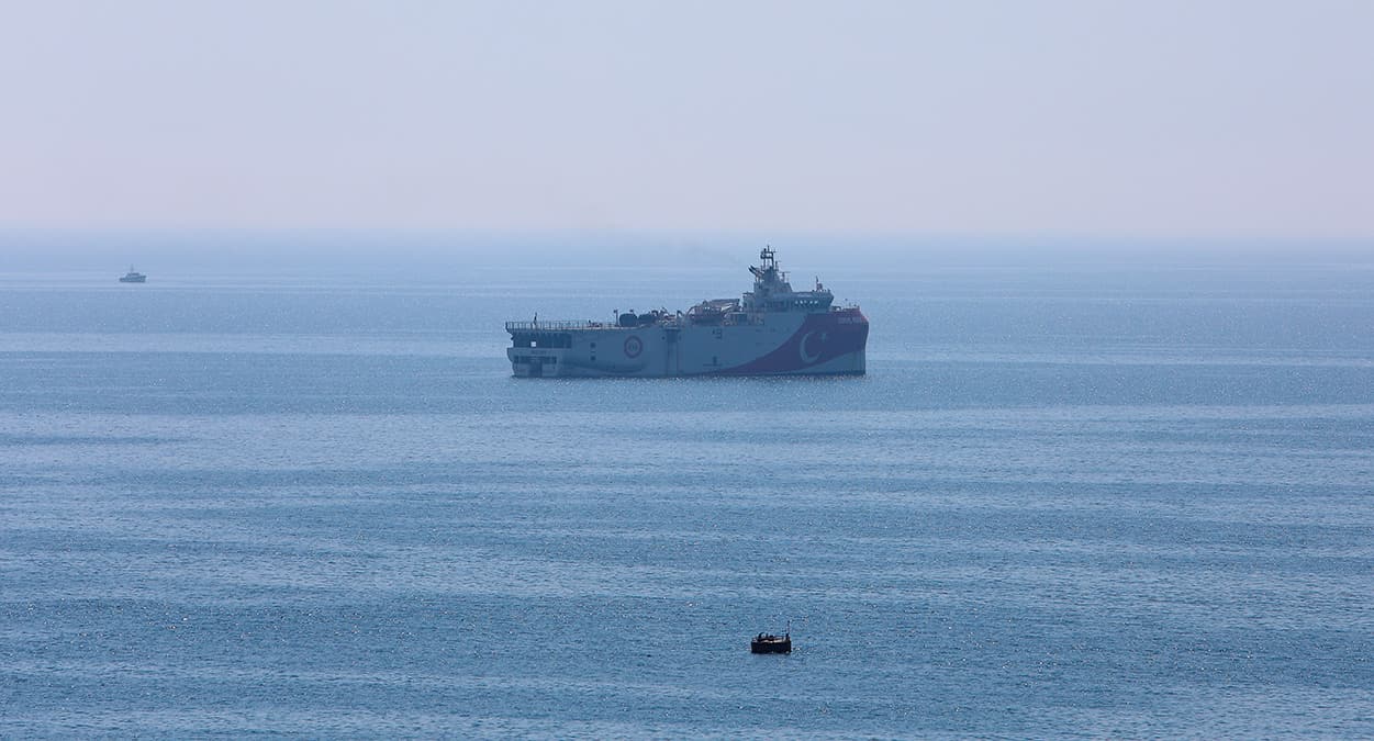 Akdeniz'de yeni Navtex ilan edildi! '83 milyon arkanda Oru� Reis'