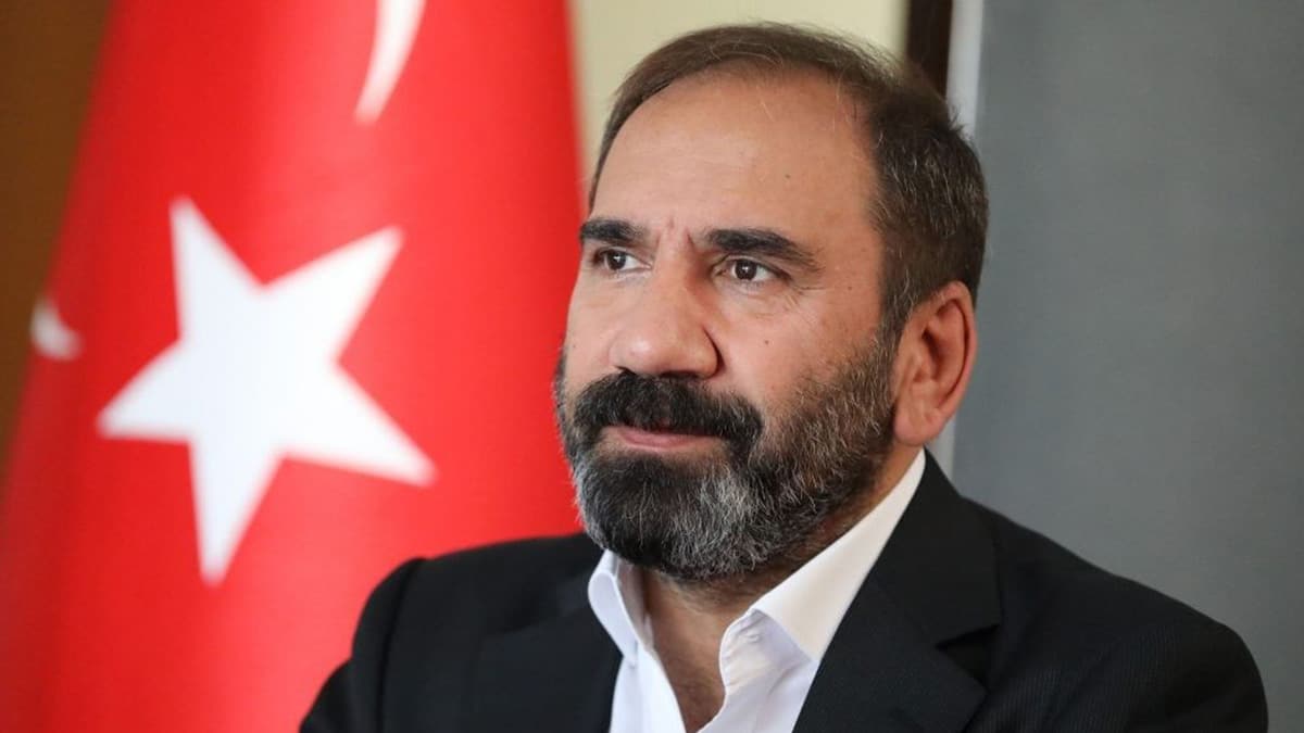 Mecnun Otyakmaz'dan Fenerbah�e'ye sitem! 'Oyuncular�m�z�n akl� �elindi'