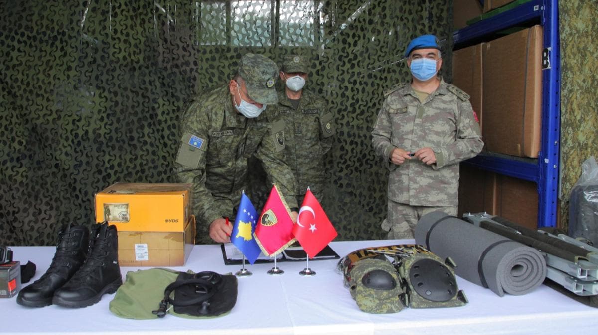 Tren dzenlendi: Trkiye, Kosova ordusuna hibede bulundu