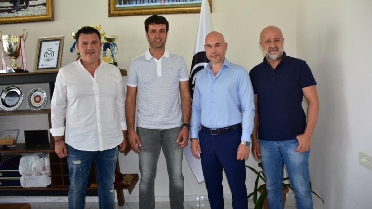 Cihat Arslan Manisa FK'dan ayrld