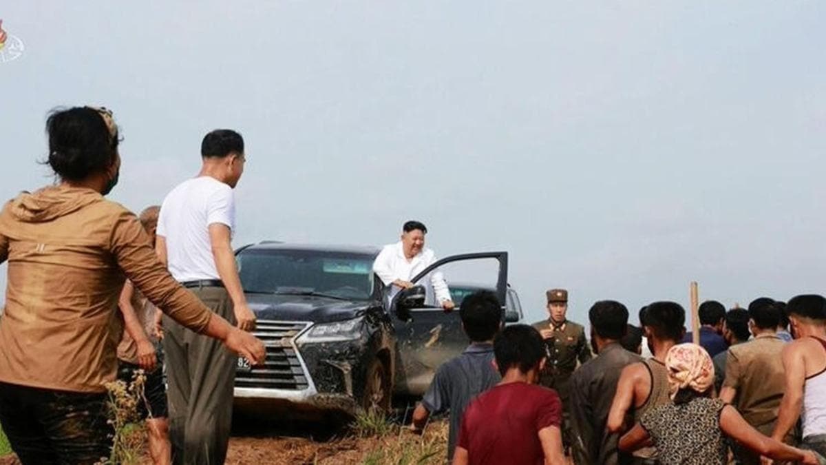 Kim Jong Un direksiyon banda ky ziyaretine gitti! Dnya gndeminin ilk srasna yerleti