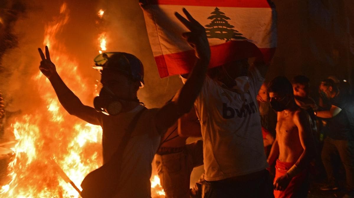Lbnan'daki gsterilerde 42 kii yaraland