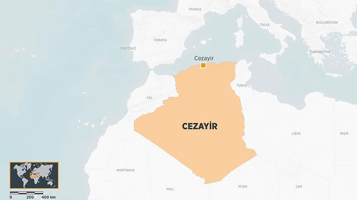 Cezayir'de anayasa de�i�ecek mi? Referandum haz�rl�klar�