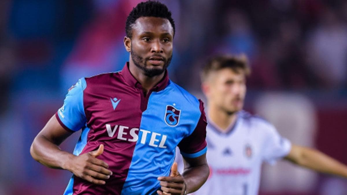 Obi Mikel'den transfer mesaj
