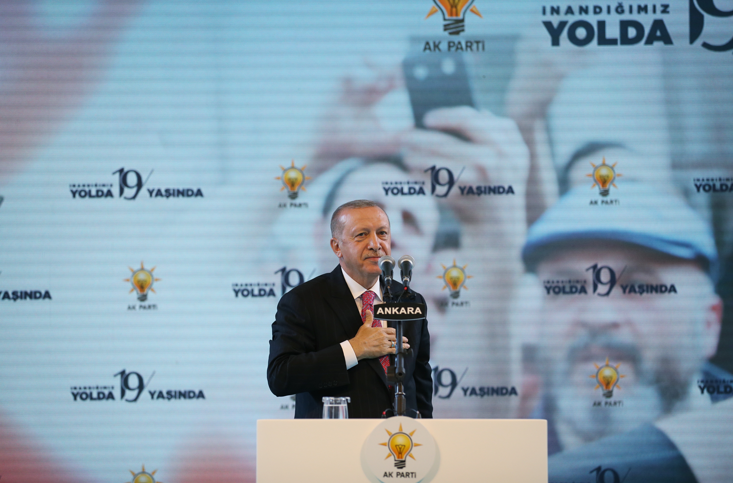 Ba�kan Erdo�an'dan �stanbul S�zle�mesi a��klamas�: Kendi yerli ve milli s�zle�memizle yola devam edece�iz!