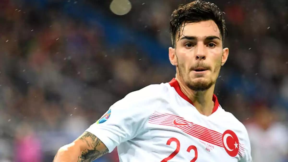 Kaan Ayhan transferi yatt�