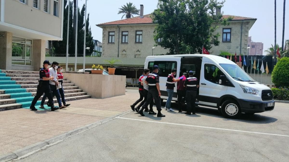 Mersin'de terr rgt YPG/PKK'ya ynelik dzenlenen operasyonda 4 kii gzaltna alnd