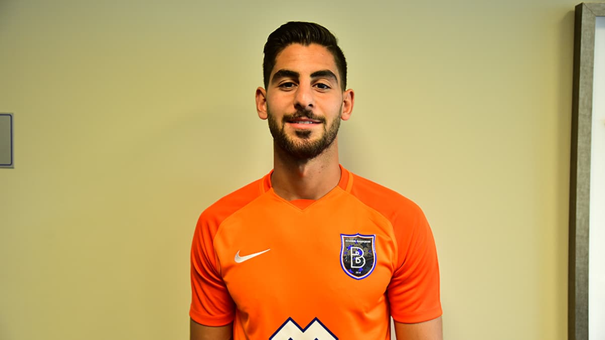 Westerlo, Ba�ak�ehir'den Atabey �i�ek'i kiralad�