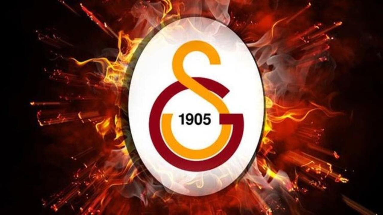 Galatasaray'da koronavir�s �oku! �ki futbolcunun testi pozitif ��kt�