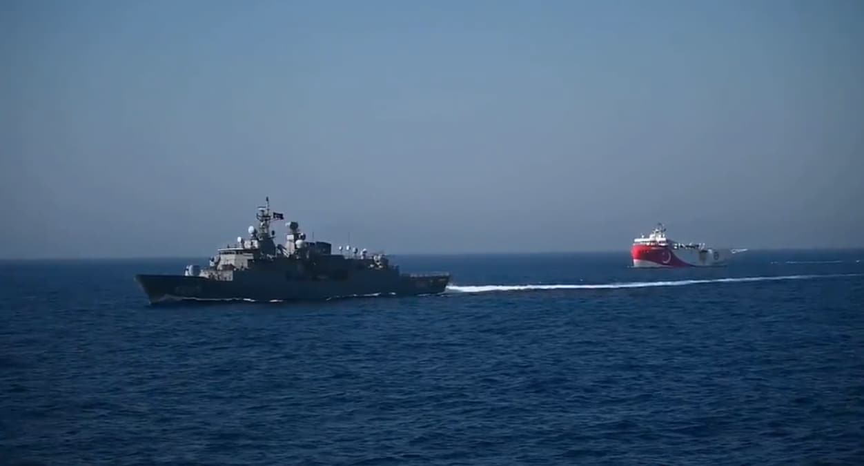 MSB'den manidar Oru� Reis payla��m�: Limnos'u 'sopalayarak' b�lgeden uzakla�t�rm��t�