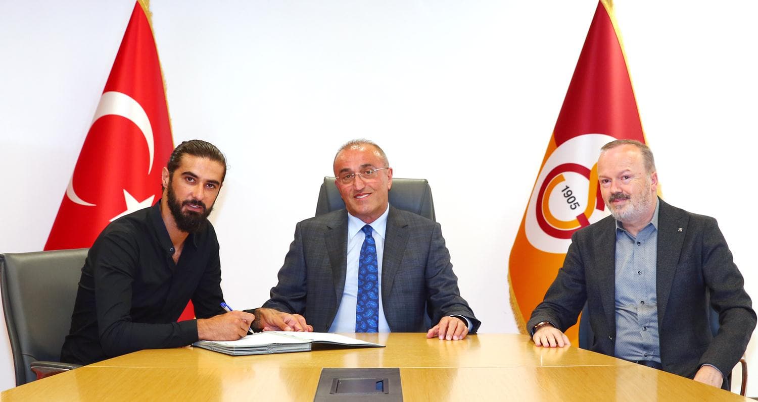 Fatih �zt�rk: 'Galatasaray futbolun �at�s�'