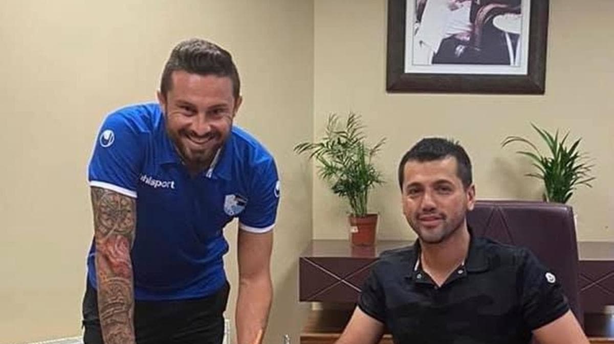 Kaan Kanak, Erzurumspor'la 1 yllk szleme imzalad