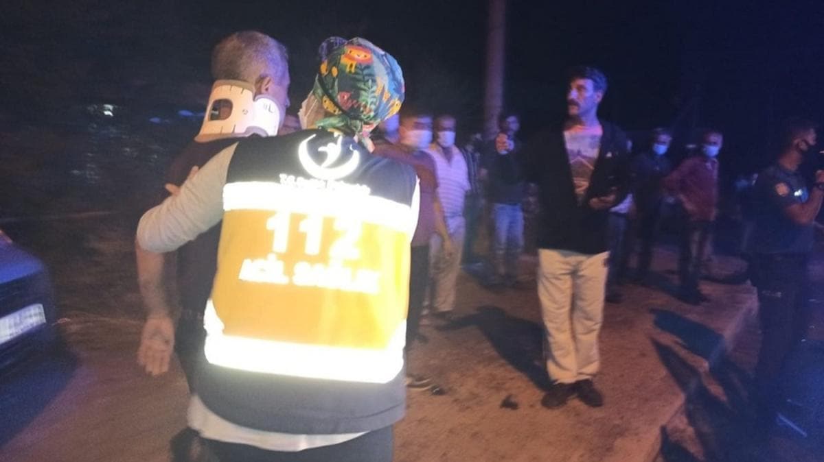 Konya'da kamyonet ile hafif ticari ara arpt
